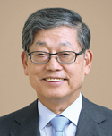 Chairman Hwang Sik Kim